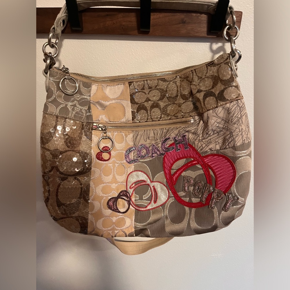 Coach poppy sequence bag!!